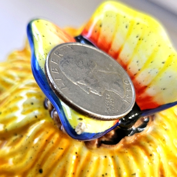 Beautiful Sunflower Teapot Clock - Picture 10 of 11